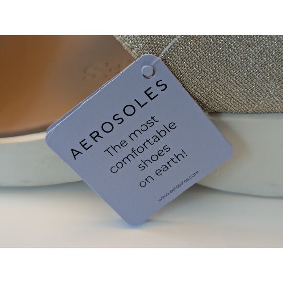 NWT Aerosoles  Freedom Lightweight Slip On Elastic Gold Sandal Cushioned 9.5 - Picture 3 of 9